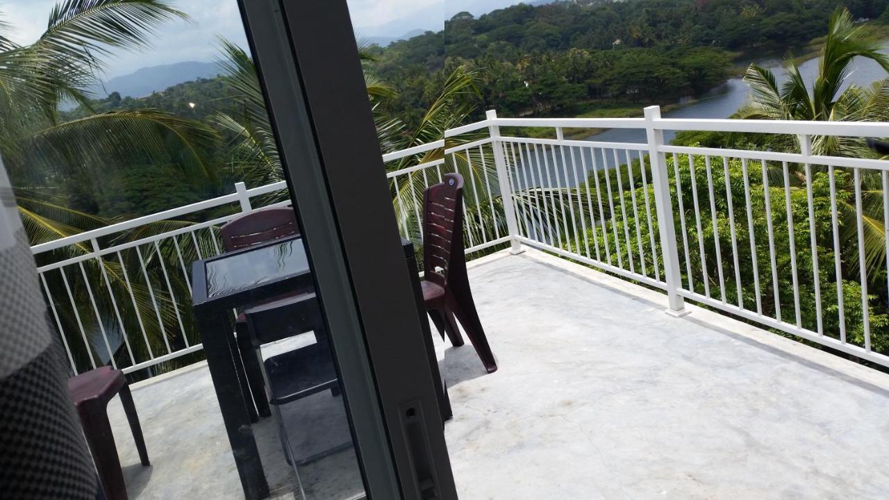 Mahaweli View Inn Kandy Luaran gambar