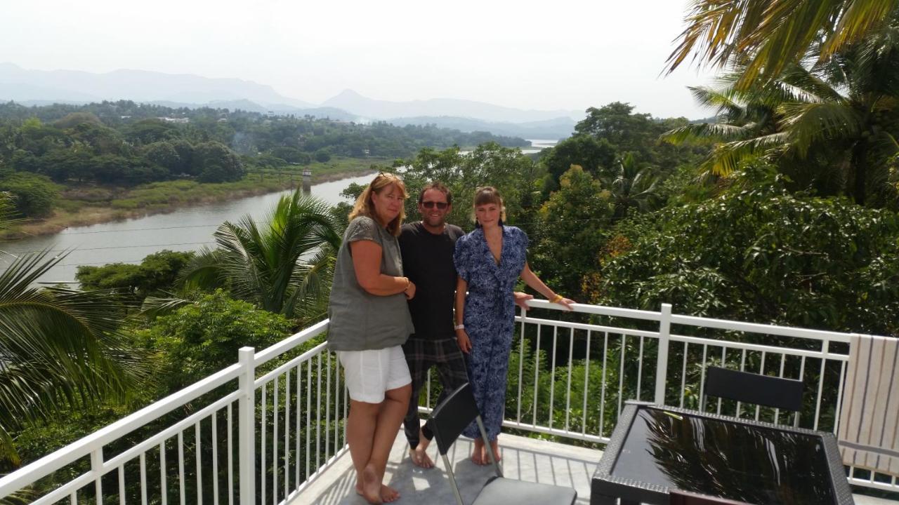 Mahaweli View Inn Kandy Luaran gambar