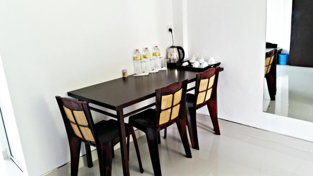 Mahaweli View Inn Kandy Luaran gambar