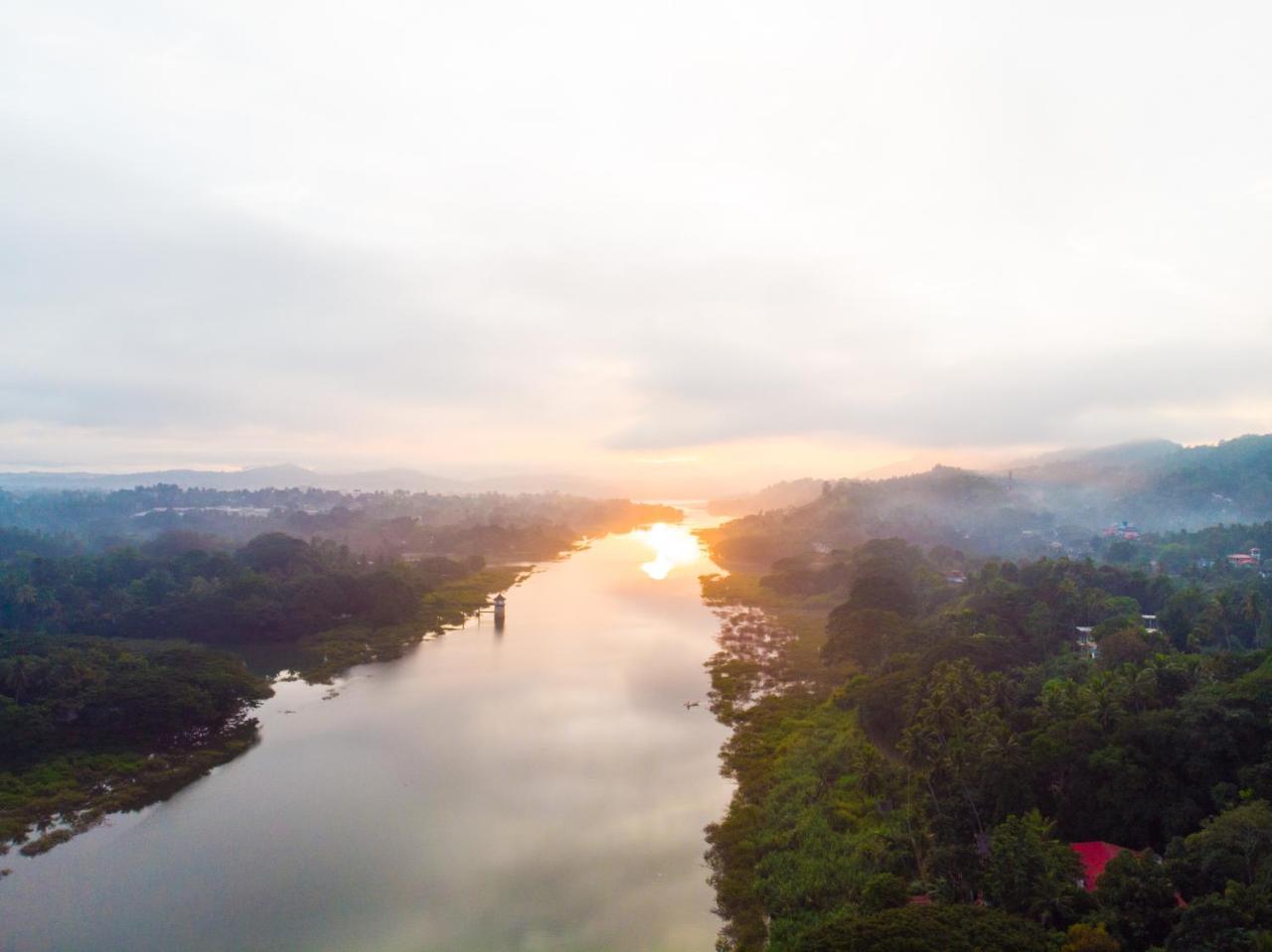 Mahaweli View Inn Kandy Luaran gambar