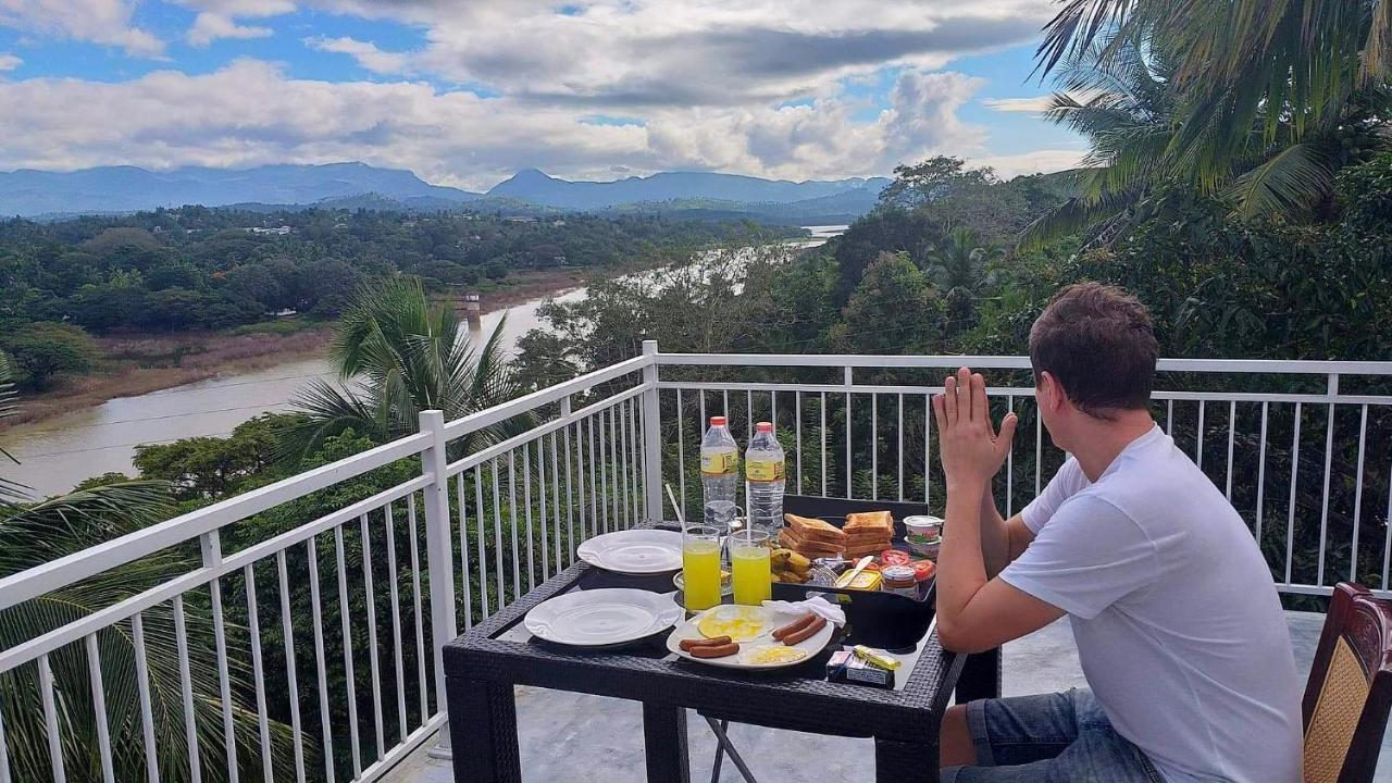 Mahaweli View Inn Kandy Luaran gambar
